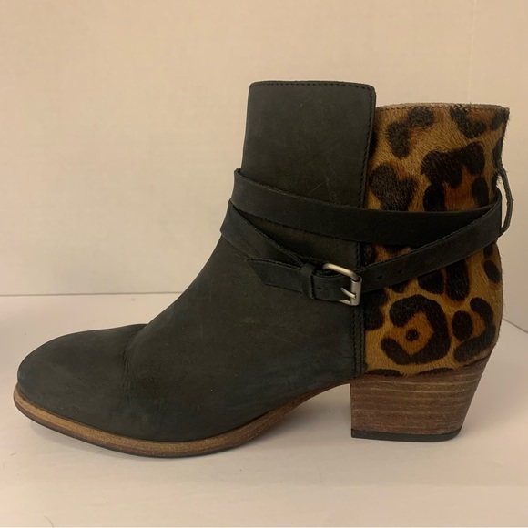 Boden Genuine Leather Wood Block Stacked Heel Calf-Hair Ankle Booties Size 39 - Picture 16 of 16